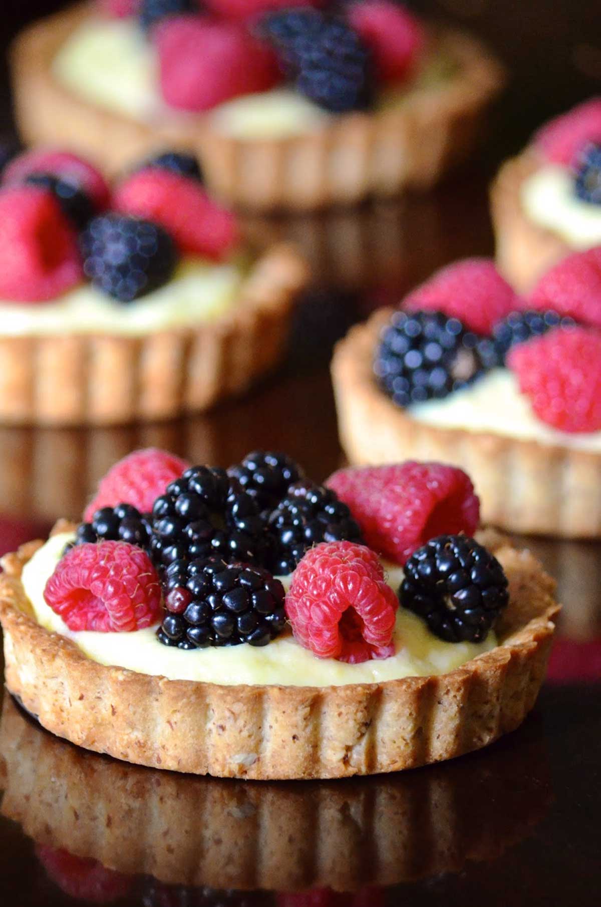 la madeleine fruit tart with berries