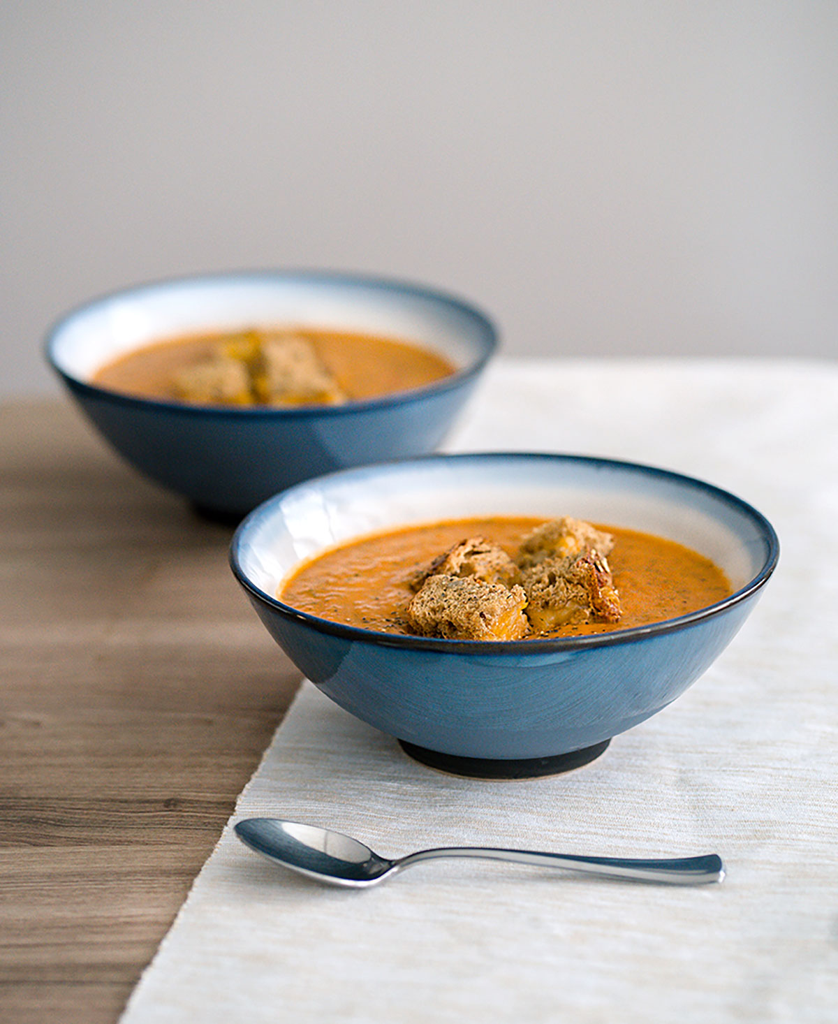 creamy tomato basil soup grilled cheese croutons